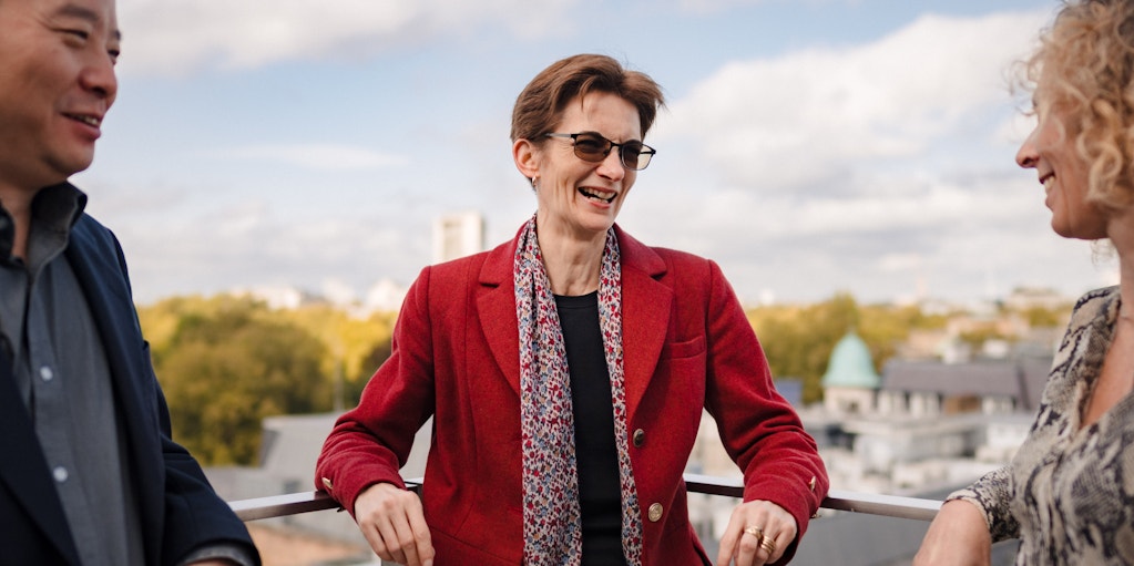 Cate Pye and colleagues