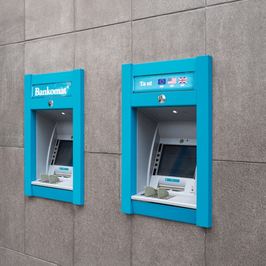 Bankomat ATM on street